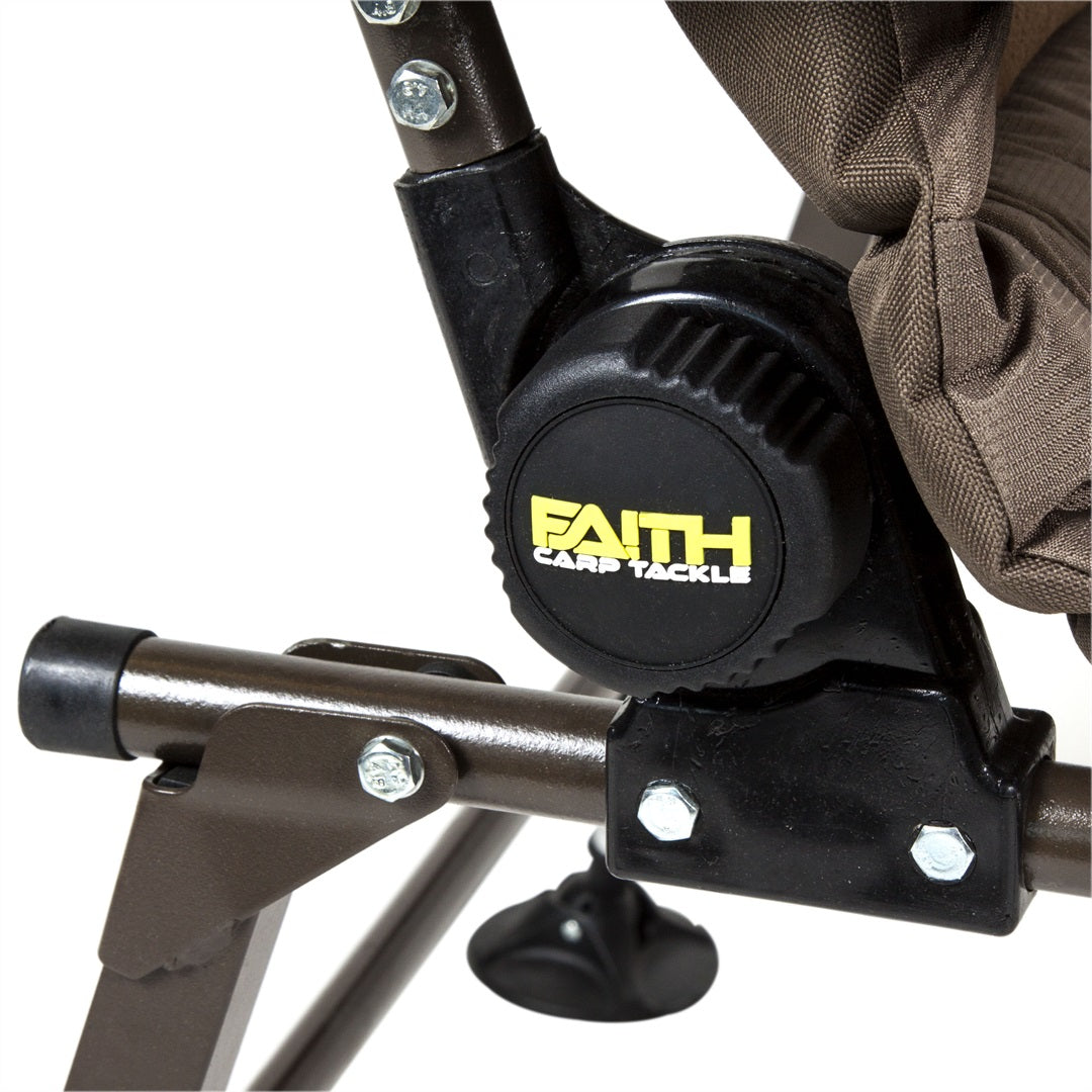 Faith Mistress XL Chair